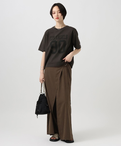 Champion(チャンピオン)の「【Champion(チャンピオン)】別注フロントロゴTシャツ(Tシャツ/カットソー・レディース・ブラック/ブラウン/ベージュ/ネイビー・FREE)」の10枚目の写真
