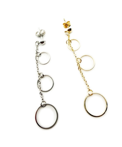 CARROLL(キャロル)の「CARROLL キャロル トリプルリング&チェーンデザインドロップピアス(ピアス(両耳用)・レディース・ゴールド/シルバー・FREE)」の11枚目の写真