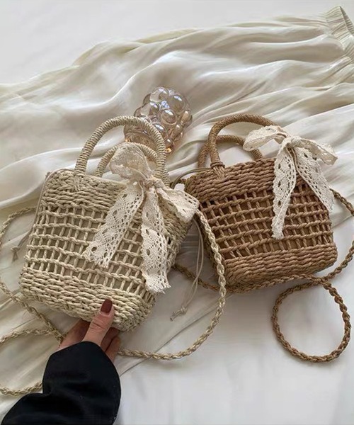 shopnikoniko（ショップニコニコ）の「かごバッグ ショルダーバッグ ミニ 刺繍レースリボン付き ストロー編みバッグ（かごバッグ・レディース・ベージュ/アイボリー・フリー）」の3枚目の写真