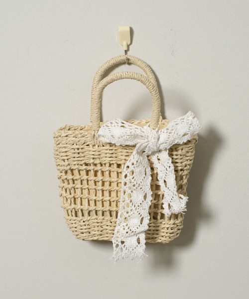 shopnikoniko（ショップニコニコ）の「かごバッグ ショルダーバッグ ミニ 刺繍レースリボン付き ストロー編みバッグ（かごバッグ・レディース・ベージュ/アイボリー・フリー）」の11枚目の写真