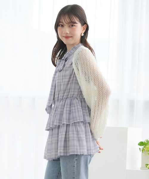 ASTORIA ODIER(アストリアオディール)の「透かし編みドロストカーディガン(カーディガン/ボレロ・レディース・ラベンダー/ブラック/ホワイト/ブラウン・MEDIUM)」の5枚目の写真