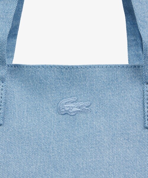 LACOSTE(ラコステ)の「サマーパック ワニモチーフチャーム付きトートバッグ(トートバッグ・レディース・ライトブルー・FREE)」の5枚目の写真