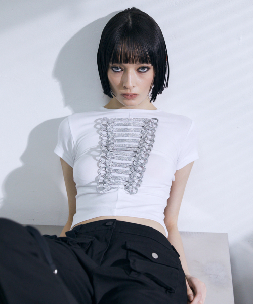 VOONT(ブント)の「Embroidery Napoleon Slim T-Shirt (IVORY)(Tシャツ/カットソー・レディース・アイボリー・OS)」の8枚目の写真