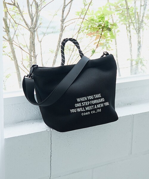coen(コーエン)の「ロゴ刺繍 メッシュパフ2wayショルダーバッグ(Mサイズ)(ショルダーバッグ・レディース・ベージュ/ブラック/ライトブルー/オフホワイト・FREE)」の9枚目の写真