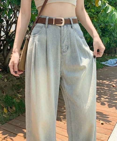 mielu(ミエル)の「タックデザインワイドデニム(デニムパンツ・レディース・ライトブルー/ベージュ/ホワイト・MEDIUM/LARGE)」の7枚目の写真