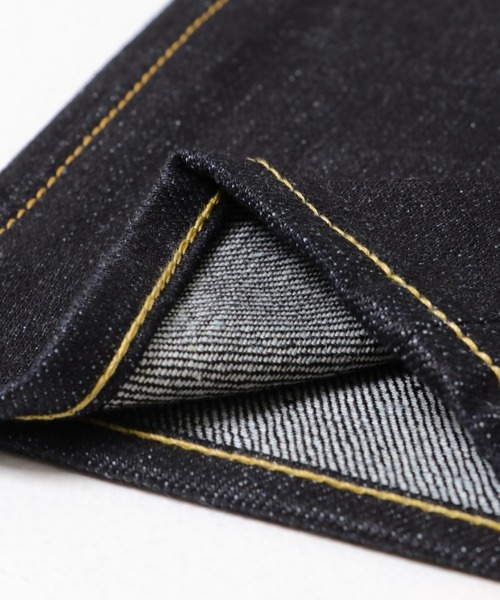 URBAN RESEARCH(アーバンリサーチ)の「MOMOTARO JEANS #200 STANDARD TAPERED(デニムパンツ・メンズ・インディゴブルー・31/29/28/27/26/38/36/34/33/32/30/42/40)」の3枚目の写真