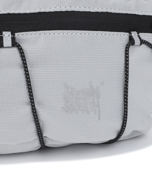 BROWNBREATH(ブラウンブレス)の「TAG HIP SACK - WHITE(メッセンジャーバッグ・レディース・その他・ONE)」の4枚目の写真
