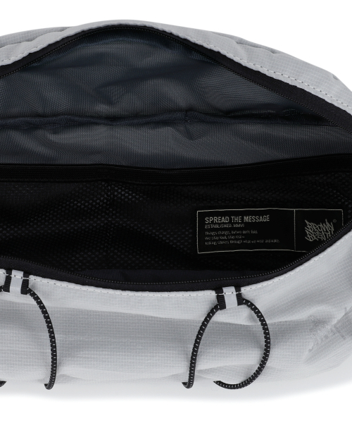 BROWNBREATH(ブラウンブレス)の「TAG HIP SACK - WHITE(メッセンジャーバッグ・レディース・その他・ONE)」の6枚目の写真