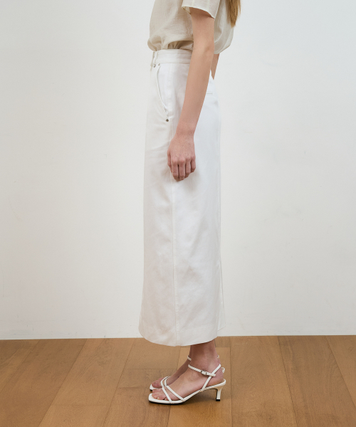 DEHEVE（デヘヴェ）の「Minimal Cotton Long Skirt [Ivory]（スカート・レディース・アイボリー・SMALL/MEDIUM）」の6枚目の写真