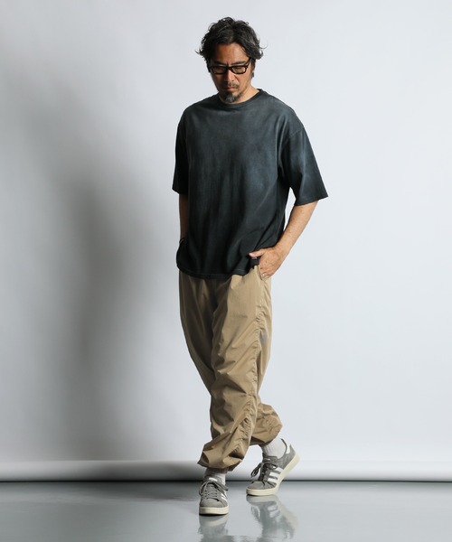 Russell Athletic(ラッセルアスレティック)の「〔BLACK LABEL〕"A-PACK" RUSSELL ATHLETIC GARMENT DYE TEE :ラッセルアスレティック別注 ガーメントダイTEE / 製品染め / ヴィンテージ加工(Tシャツ/カットソー・メンズ・スミクロ/パープル/グレイッシュブルー・MEDIUM/X-LARGE/LARGE)」の19枚目の写真