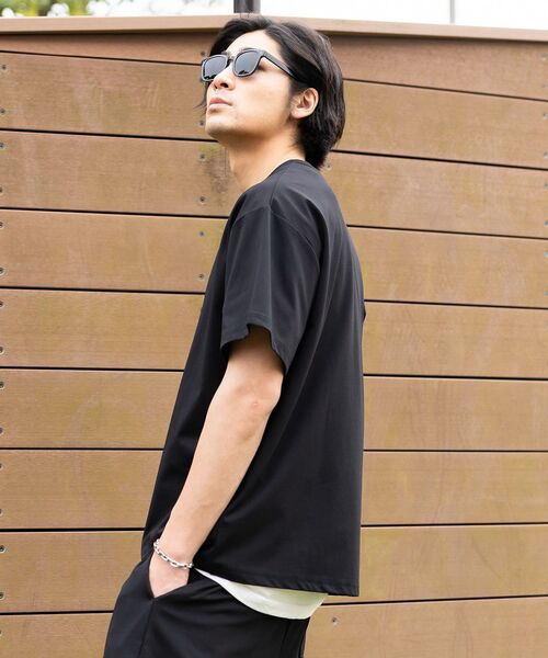 CRAFT STANDARD BOUTIQUE(クラフトスタンダードブティック)の「遮熱/吸水速乾/UVカット SPEEDRY 上下セット 半袖T&ハーフパンツ(セットアップ・メンズ・ネイビー/ブラック/チャコールグレー・M/L)」の9枚目の写真