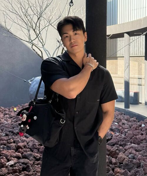 MISEKISEOUL MEN(ミセキソウルメンズ)の「Stitch bowling shirt BLACK(シャツ/ブラウス・メンズ・その他・2/3)」の4枚目の写真