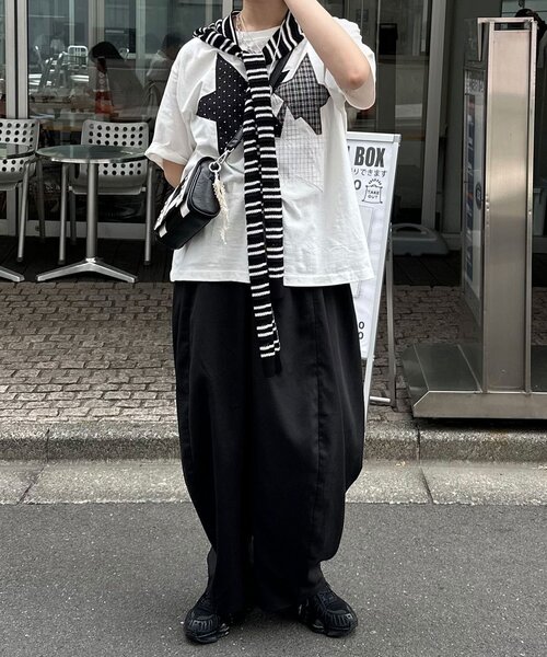 CIAOPANIC（チャオパニック）の「ボーダーニットフード（ストール/ショール・レディース・ネイビー/ブラック/ブラウン・ONE SIZE）」の10枚目の写真