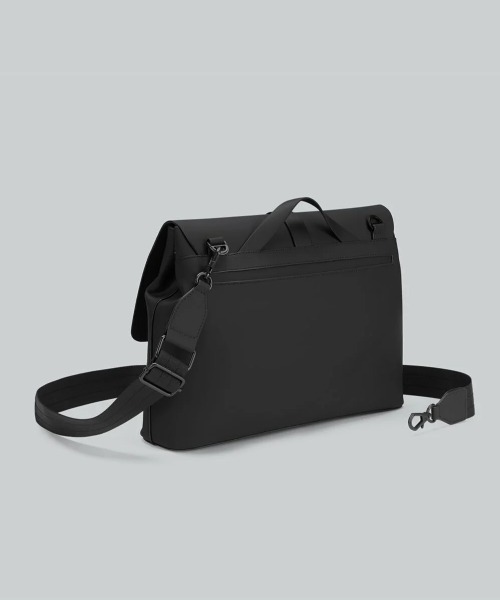 GASTON LUGA(ガストンルーガ)の「GASTON LUGA/ガストンルーガ/Splash Crossbody Large 14"(ボディバッグ/ウエストポーチ・レディース・ブラック/グレー/オリーブ・F)」の12枚目の写真