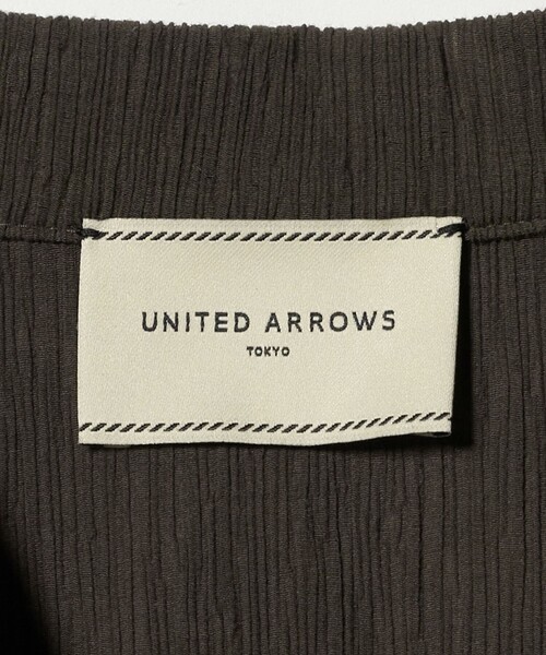 UNITED ARROWS(ユナイテッドアローズ)の「クレープ シャツ ジャケット ‐ウォッシャブル‐(テーラードジャケット・レディース・ブラック/ダークブラウン・FREE)」の9枚目の写真