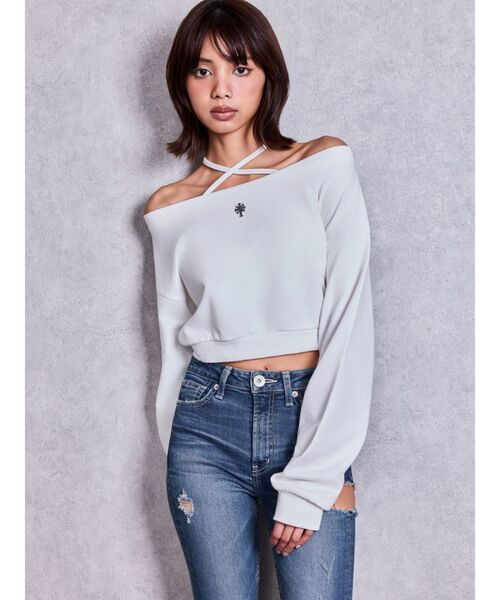 GYDA（ジェイダ）の「フロントクロスストラップオフショルショートスウェットトップス（スウェット・レディース・チャコールグレー/ブラック/オフホワイト・FREE）」の4枚目の写真