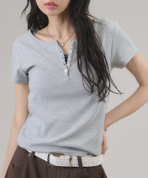 apres jour mignon（アプレジュールミニョン）の「ヘンリーリブTトップス（Tシャツ/カットソー・レディース・ネイビー/杢グレー/ホワイト系その他/ブルー/ブラウン系その他/オフホワイト/レッド・LARGE/フリー）」の10枚目の写真