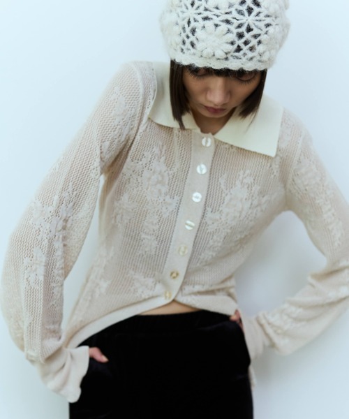 flaeu(フラユ)の「Floral Lace Knit Cardigan(カーディガン/ボレロ・レディース・ホワイト/ブラウン/ブラック・FREE)」の5枚目の写真
