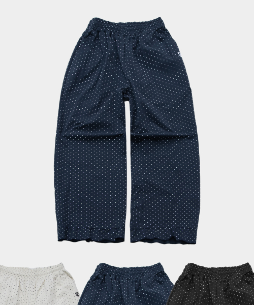 SOME PLACE(サムプレイス)の「フリルミニドットベーシックロゴストラップバンディングワイドコットンパンツ_3COLOR(その他パンツ・メンズ・ネイビー/ブラック/ホワイト・FREE)」の4枚目の写真