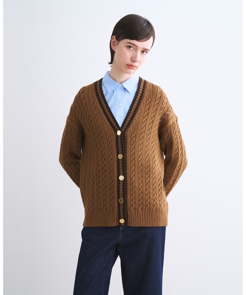 Traditional Weatherwear(トラディショナルウェザーウェア)の「LEESWOOD(ニット/セーター・レディース・ライトブラウン/ネイビー系1・XS/S)」の1枚目の写真