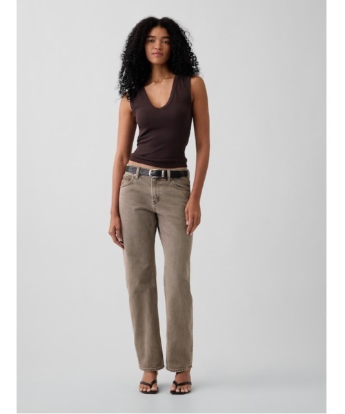 GAP(ギャップ)の「ミッドライズ ストレート テーパードデニム(デニムパンツ・レディース・ブラウン・24/25/26/28/27/30/29/23)」の4枚目の写真