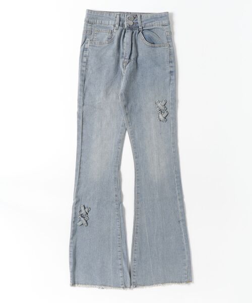 SALTMINT(ソルトミント)の「サイドリボンフレアデニムパンツ(デニムパンツ・レディース・ブルー・XS/S/M/L)」の4枚目の写真