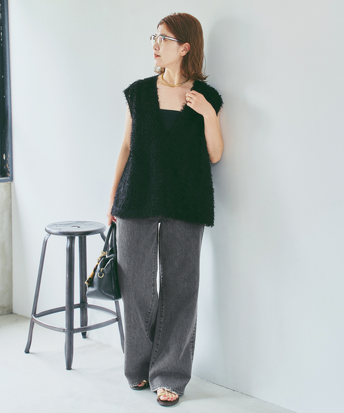 Spick & Span(スピックアンドスパン)の「AUTHEN / オーセン LAUREL WIDE BK(デニムパンツ・レディース・チャコールグレー・27/25)」の3枚目の写真