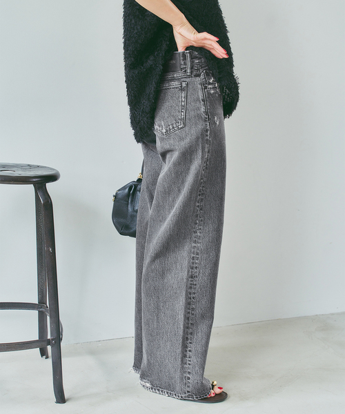 Spick & Span(スピックアンドスパン)の「AUTHEN / オーセン LAUREL WIDE BK(デニムパンツ・レディース・チャコールグレー・27/25)」の5枚目の写真