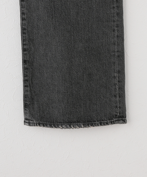 Spick & Span(スピックアンドスパン)の「AUTHEN / オーセン LAUREL WIDE BK(デニムパンツ・レディース・チャコールグレー・27/25)」の12枚目の写真