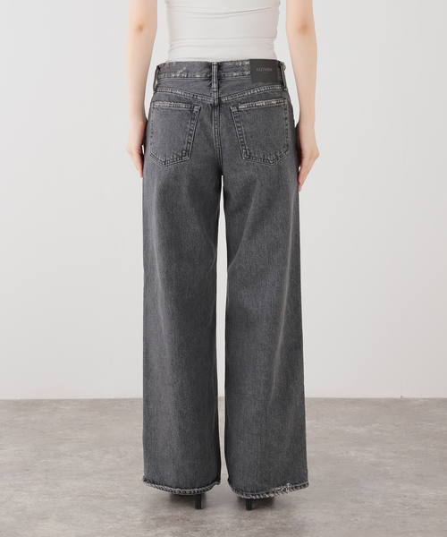 Spick & Span(スピックアンドスパン)の「AUTHEN / オーセン LAUREL WIDE BK(デニムパンツ・レディース・チャコールグレー・27/25)」の20枚目の写真