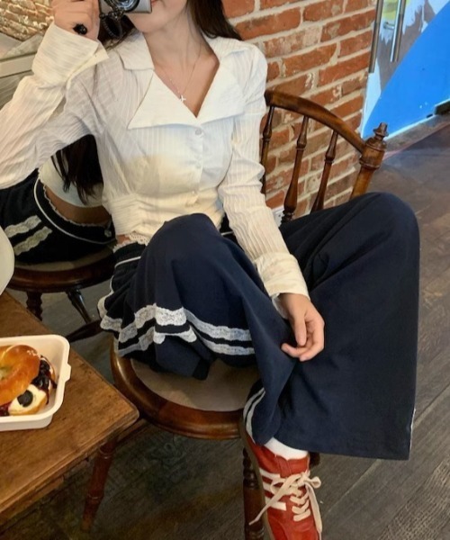 Vipoa（ヴィポア）の「Lace hem slim blouse（シャツ/ブラウス・レディース・ホワイト・FREE）」の20枚目の写真