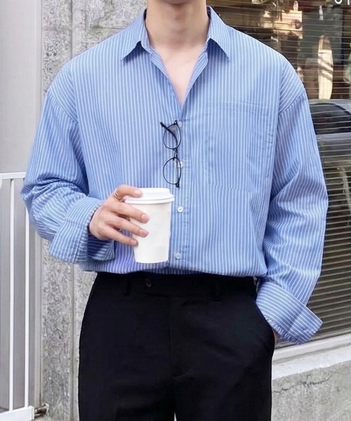 Otte(オッテ)の「ピンストライプルーズシャツ(シャツ/ブラウス・メンズ・ホワイト/ブルー・MEDIUM/LARGE)」の19枚目の写真