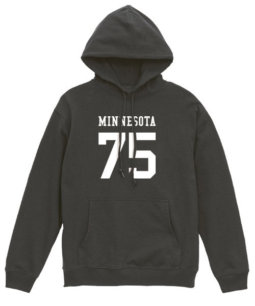 Ol' Basics(オールベーシックス)の「Ol' Basics(オール・ベーシックス) プルパーカー スウェット MINNESOTA ロゴ ナンバリング プリント 裏毛 トップス メンズ ユニセックス(パーカー・メンズ・インディゴブルー/サックスブルー/スミクロ/バーガンディー・M/L/XL)」の2枚目の写真