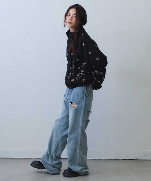 Clum（クルム）の「floral embroidery drawstring zip up jacket / フラワー刺繍ドロストジップアップジャケット（ブルゾン・レディース・ブラック・FREE）」の8枚目の写真