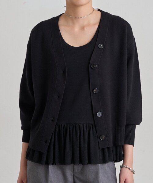 LOUNGEDRESS(ラウンジドレス)の「《レイヤードアイテム》ペプラムインナーカットソー(キャミソール・レディース・ブラック/オフホワイト・FREE)」の12枚目の写真