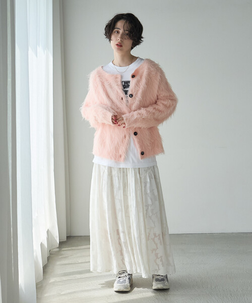 FREAK'S STORE(フリークスストア)の「シャギー ボートネック カーディガン(ニット/セーター・レディース・ライトグレー/ベージュ/ピンク・フリ-)」の4枚目の写真