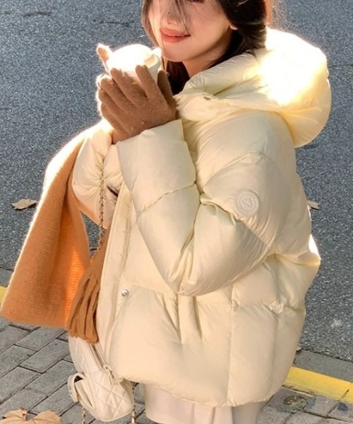 LUCPY（ラクピー）の「フード付きオーバーサイズ中綿ジャケット（その他アウター・レディース・アイボリー/ピンク/ホワイト/ブラック・X-LARGE/LARGE/MEDIUM/SMALL）」の6枚目の写真