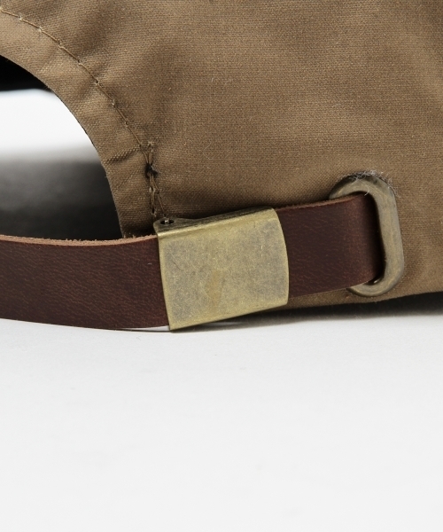 BEAMS PLUS（ビームスプラス）の「BEAMS PLUS / インシュレーション キャップ（キャップ・メンズ・ダークグリーン/ベージュ/ダークネイビー・ONE SIZE）」の8枚目の写真