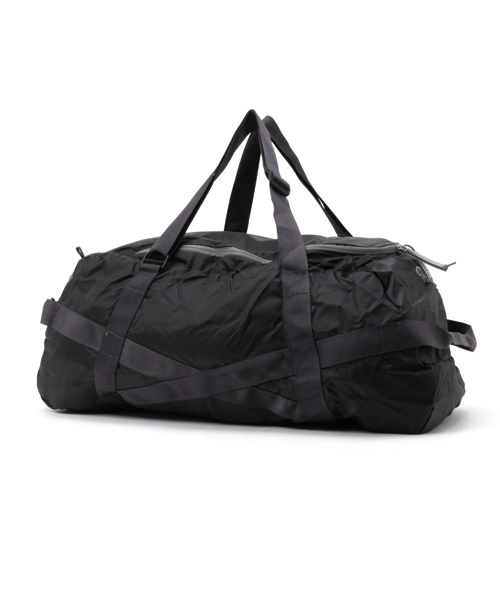 Mountain Hardwearボストンバッグ　ダッフルバッグ　2000s 楽天市場】マウンテンハードウェア キャンプ4ダッフルバッグ