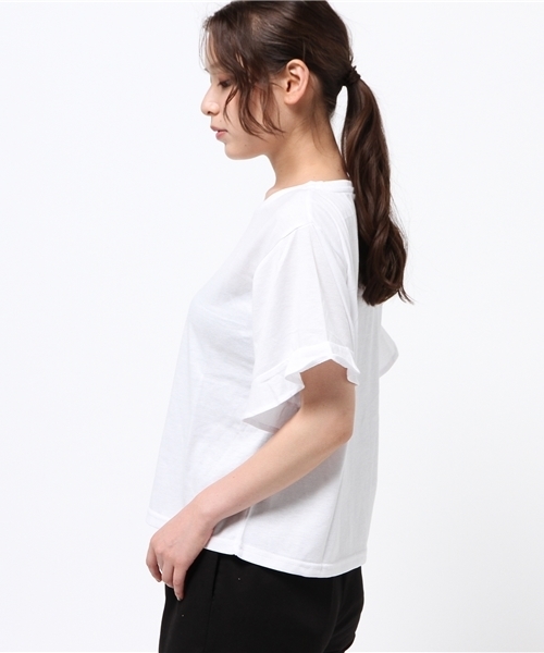 VENCEEXCHANGE(ヴァンスエクスチェンジ)の「フリルスリーブTシャツ (Tシャツ/カットソー・レディース・ブラック/レンガ/オフホワイト/グレー・MEDIUM)」の6枚目の写真