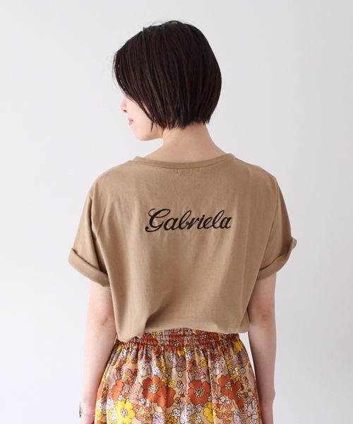 Banner Barrett(バナーバレット)の「エンブロイダリー オーバーサイズTシャツ(Tシャツ/カットソー・レディース・ブラック/ホワイト/ブラウン・38)」の3枚目の写真