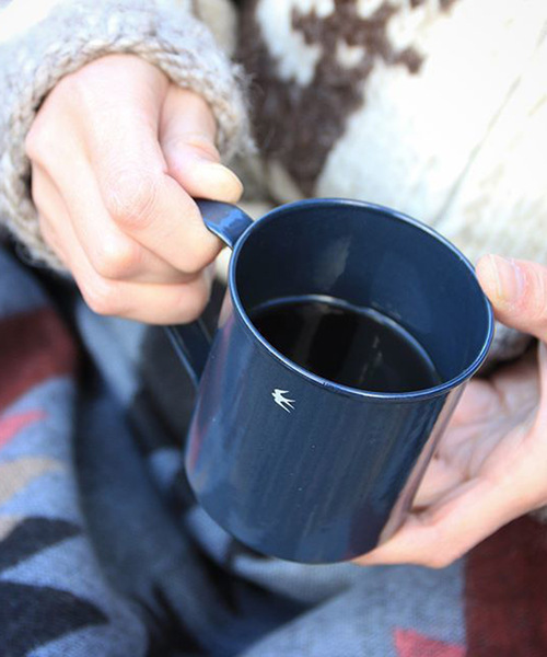 HIGHTIDE(ハイタイド)の「GLOCAL STANDARD PRODUCTS グローカルスタンダードプロダクツ TSUBAME Mug L ツバメ マグ L(グラス/マグカップ/タンブラー・メンズ・ブラック/ネイビー・FREE)」の2枚目の写真