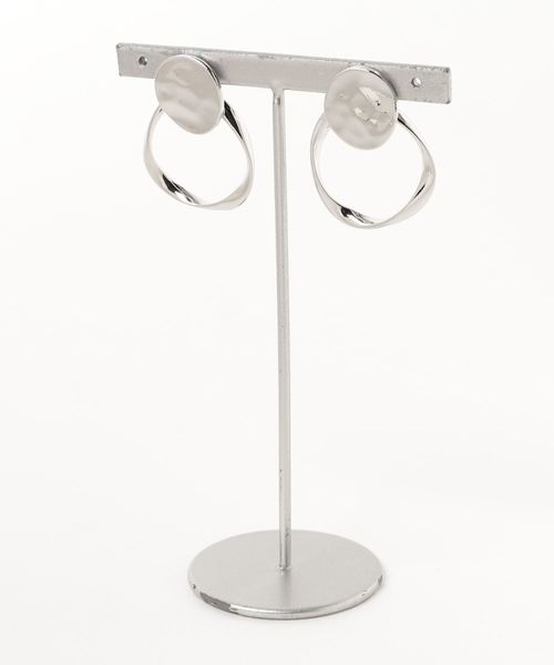 Fun & Daily(ファンアンドデイリー)の「F&D : サークルデザインピアス(ピアス(両耳用)・レディース・シルバー/ゴールド・FREE)」の4枚目の写真