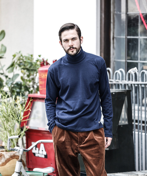 MR.OLIVE（ミスターオリーブ）の「BRAZILIAN COTTON PLAIN STITCH / ONE POINT TURTLE NECK CUT&SEWN（Tシャツ/カットソー・メンズ・ブラック/ネイビー/ブラウン/グレー/オフホワイト・SMALL/MEDIUM/LARGE/X-LARGE）」の18枚目の写真
