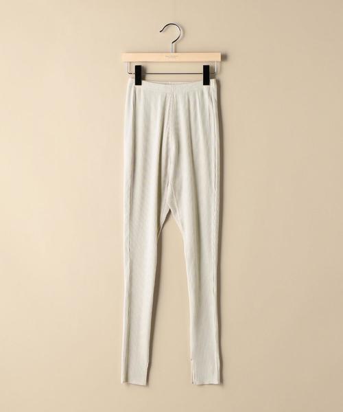 BEAUTY&YOUTH UNITED ARROWS（ビューティーアンドユースユナイテッドアローズ）の「BY ドライテレコスリットスパッツ o（レギンス/スパッツ・レディース・ブラック/ナチュラル/ライトグレー・FREE）」の9枚目の写真