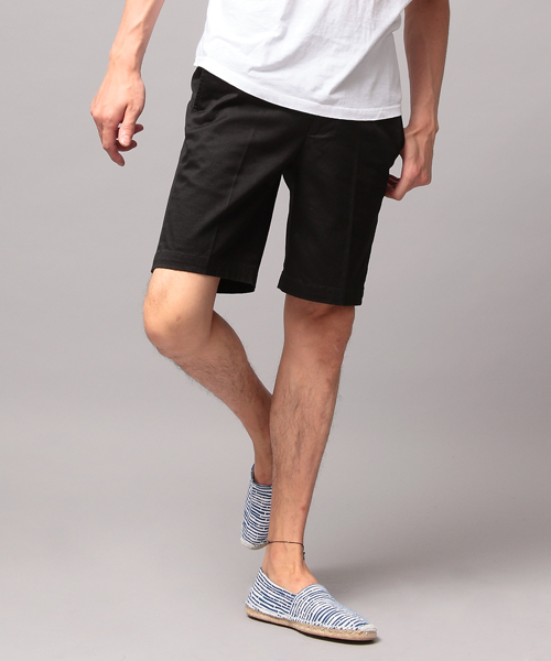 BEAUTY&YOUTH UNITED ARROWS(ビューティーアンドユースユナイテッドアローズ)の「BY ツイル アイビー ノープリーツ ショートパンツ (FDG)◆(チノパンツ・メンズ・ブラック/ベージュ/ネイビー・SMALL/MEDIUM/LARGE/X-LARGE)」の2枚目の写真