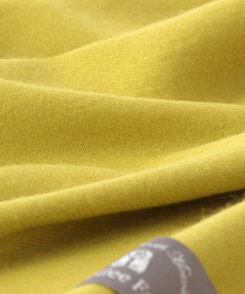 Jubilee Fabric（ジュビリーファブリック）の「大判ストール　スムースマテリアル（ストール/ショール・レディース・レッド/キャメル/ワイン/バーガンディー/ベージュ/マスタード/ピンク/ライトピンク/ホワイト/オフホワイト/アイボリー/ダークベージュ/チェリーピンク・FREE）」の22枚目の写真