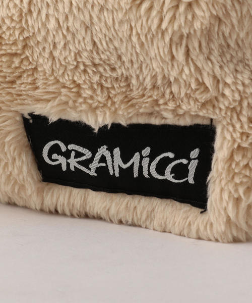 Gramicci(グラミチ)の「Gramicci(グラミチ)別注ボアフリースショルダーバッグ(ショルダーバッグ・メンズ・ベージュ/オレンジ/ブラック・FREE)」の8枚目の写真