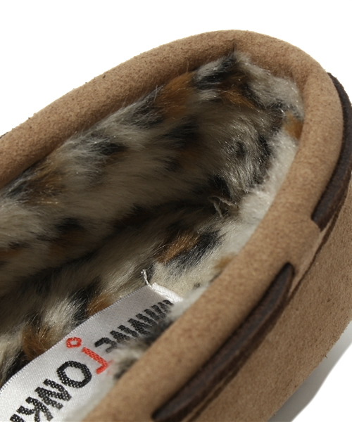 NANO universe（ナノユニバース）の「MINNETONKA/Synthetic Kimmy     Dlipper（モカシン/デッキシューズ・レディース・ダークブラウン/ブラック/キャメル・8/6/7）」の8枚目の写真