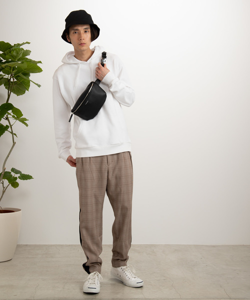 CONVERSE（コンバース）の「WEGO/CONVERSEフェイクレザーボディバッグ（ショルダーバッグ・レディース・ホワイト/ブラック・FREE）」の14枚目の写真